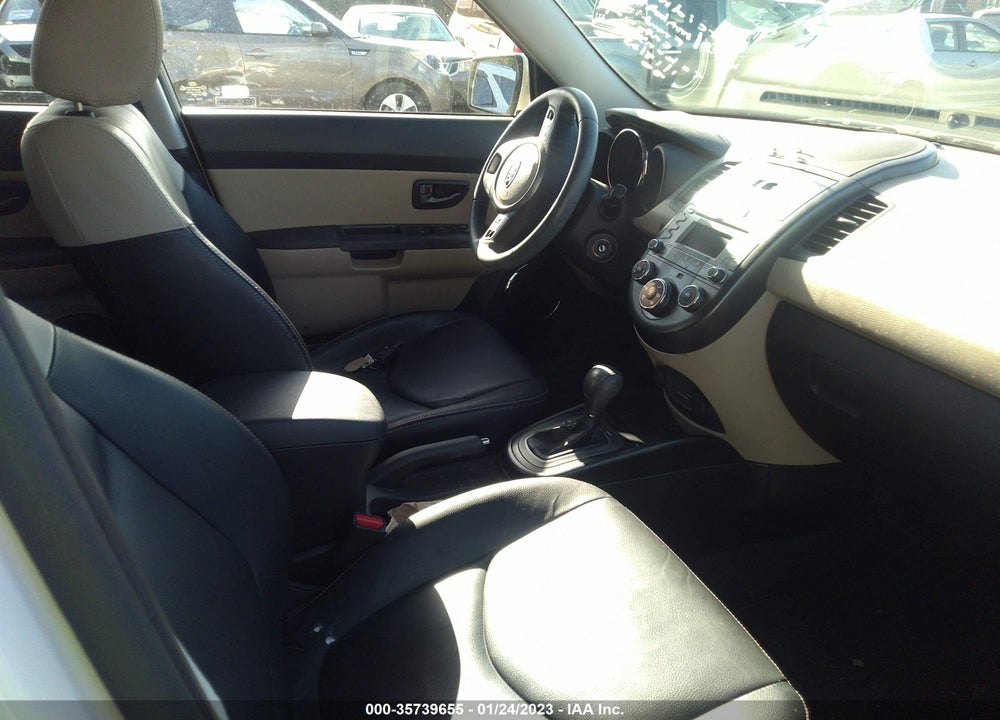 2011 KIA SOUL VIN: KNDJT2A22B7713063