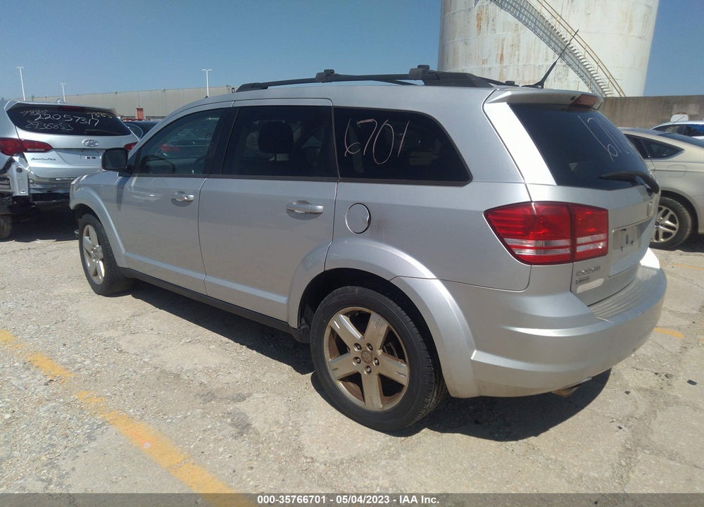 2010 DODGE JOURNEY SXT VIN: 3D4PH5FV3AT100589