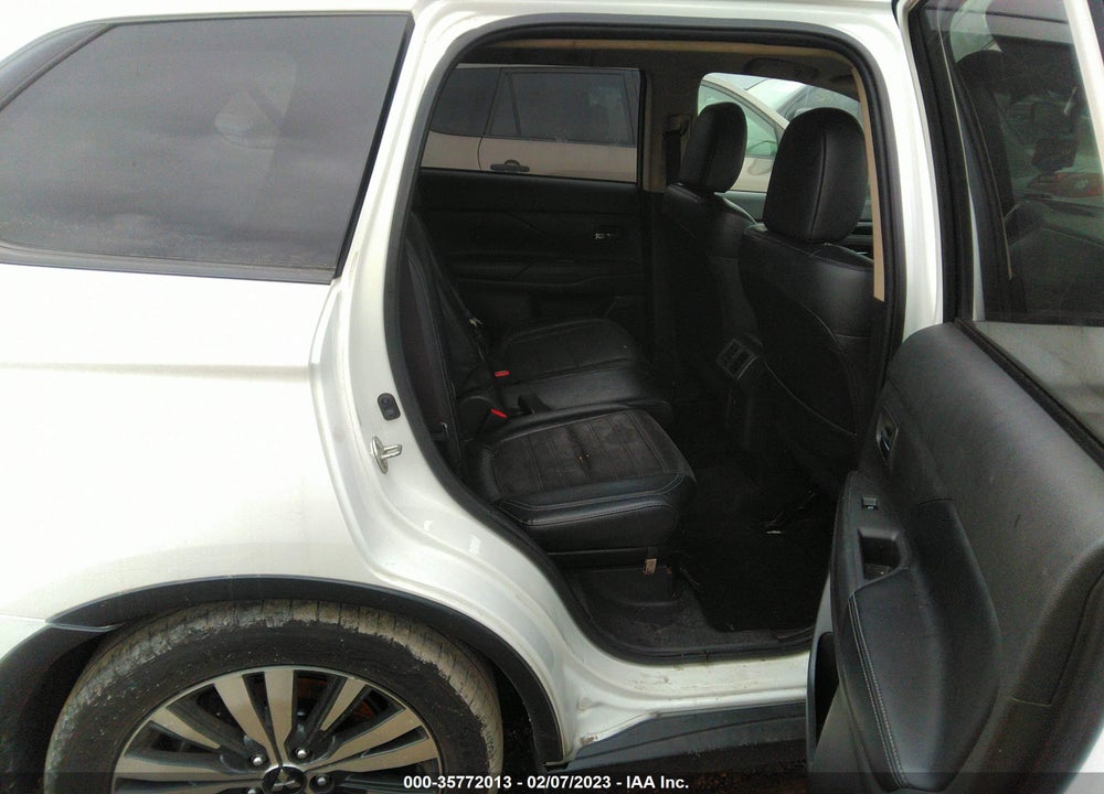 2019 MITSUBISHI OUTLANDER SE VIN: JA4AD3A31KZ006997