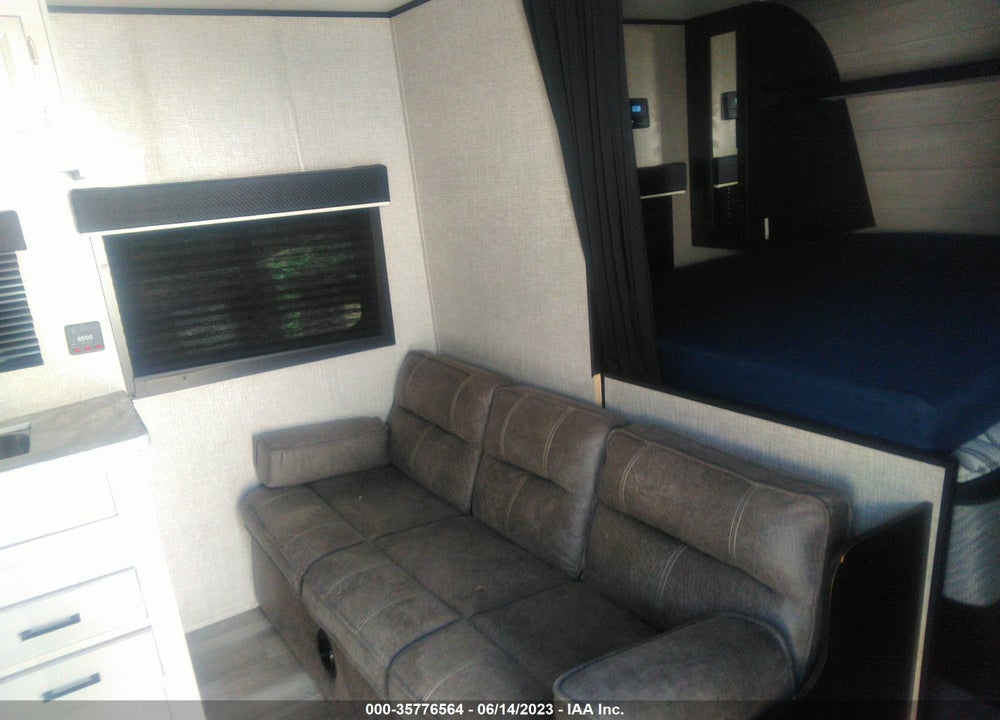 2022 JAYCO JAY FLIGHT SLX M-264 VIN: 1UJBJ0BN4N17V2042