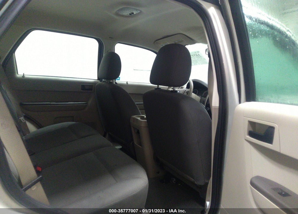 2008 FORD ESCAPE XLS VIN: 1FMCU92Z08KB25416