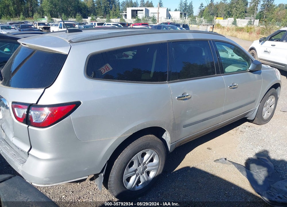 2016 CHEVROLET TRAVERSE LS VIN: 1GNKRFEDXGJ223574