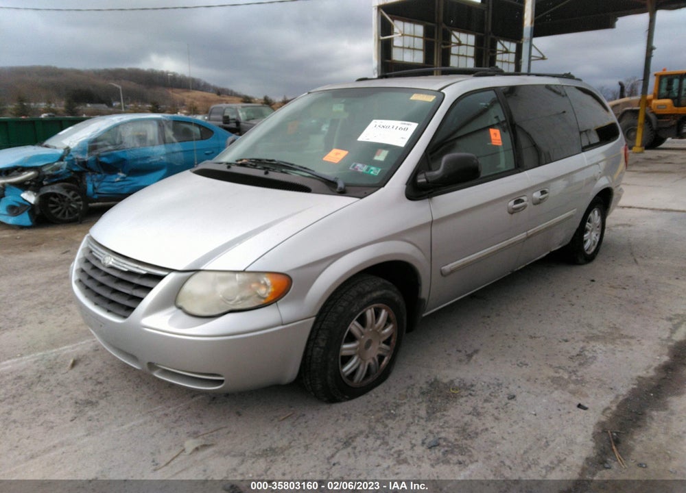 2005 CHRYSLER TOWN & COUNTRY TOURING VIN: 2C4GP54L85R197363