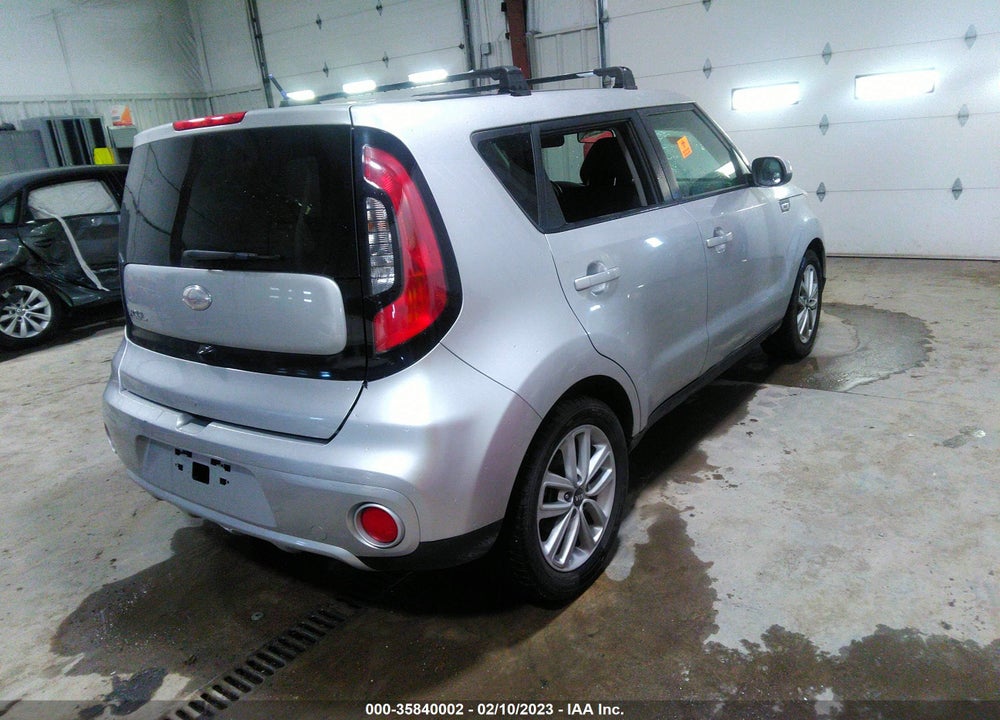 2018 KIA SOUL VIN: KNDJP3A51J7616875