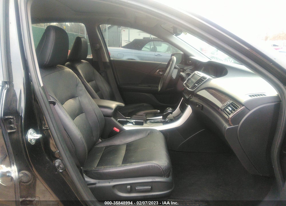 2017 HONDA ACCORD TOURING V6 VIN: 1HGCR3F9XHA035310