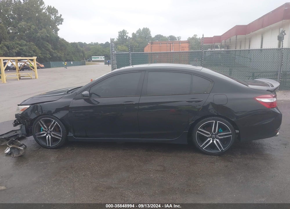 2017 HONDA ACCORD TOURING V6 VIN: 1HGCR3F9XHA035310