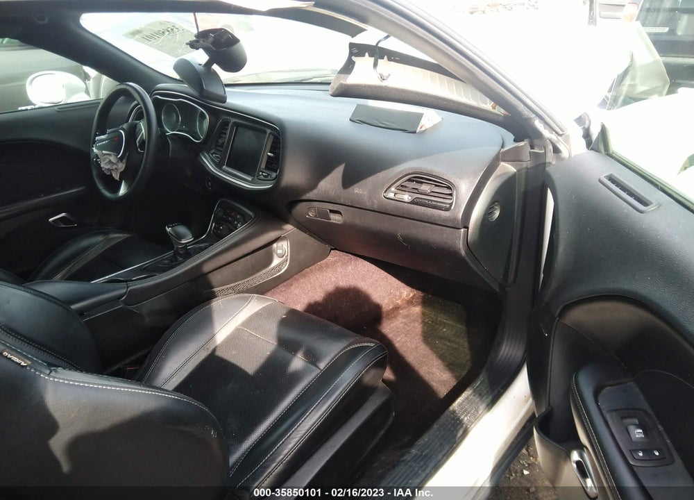 2018 DODGE CHALLENGER SXT PLUS VIN: 2C3CDZAG0JH259137