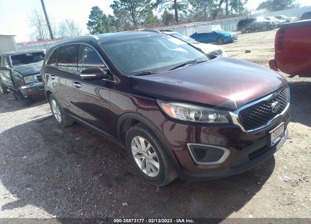 2016 KIA SORENTO 3.3L LX VIN: 5XYPG4A54GG012703
