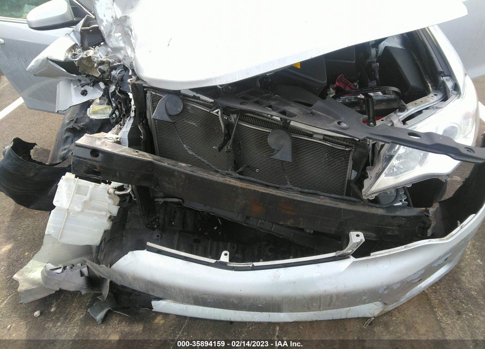 2012 TOYOTA CAMRY XLE VIN: 4T4BF1FK1CR227217