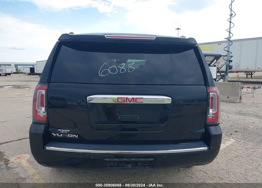 2016 GMC YUKON DENALI VIN: 1GKS2CKJ7GR354490