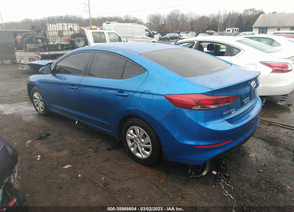 2018 HYUNDAI ELANTRA SE VIN: 5NPD74LF0JH227777