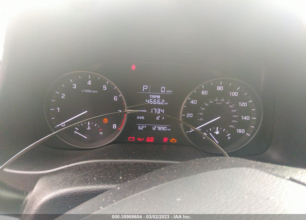 2018 HYUNDAI ELANTRA SE VIN: 5NPD74LF0JH227777