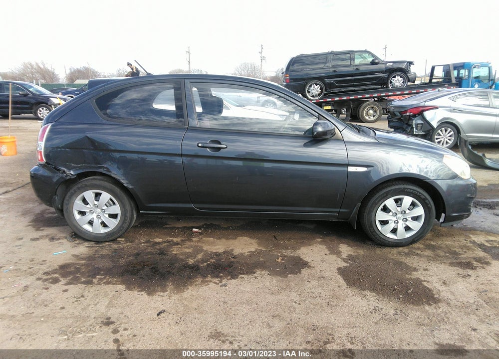 2010 HYUNDAI ACCENT GS VIN: KMHCM3AC2AU160334