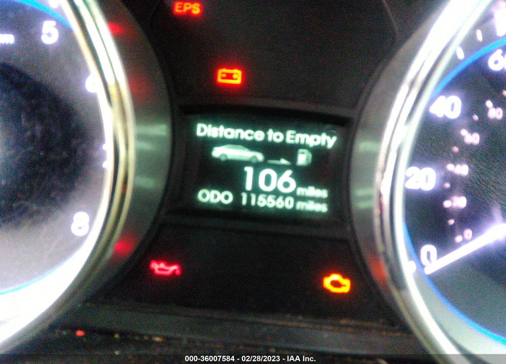 2011 HYUNDAI SONATA VIN: 5NPEB4AC5BH010285