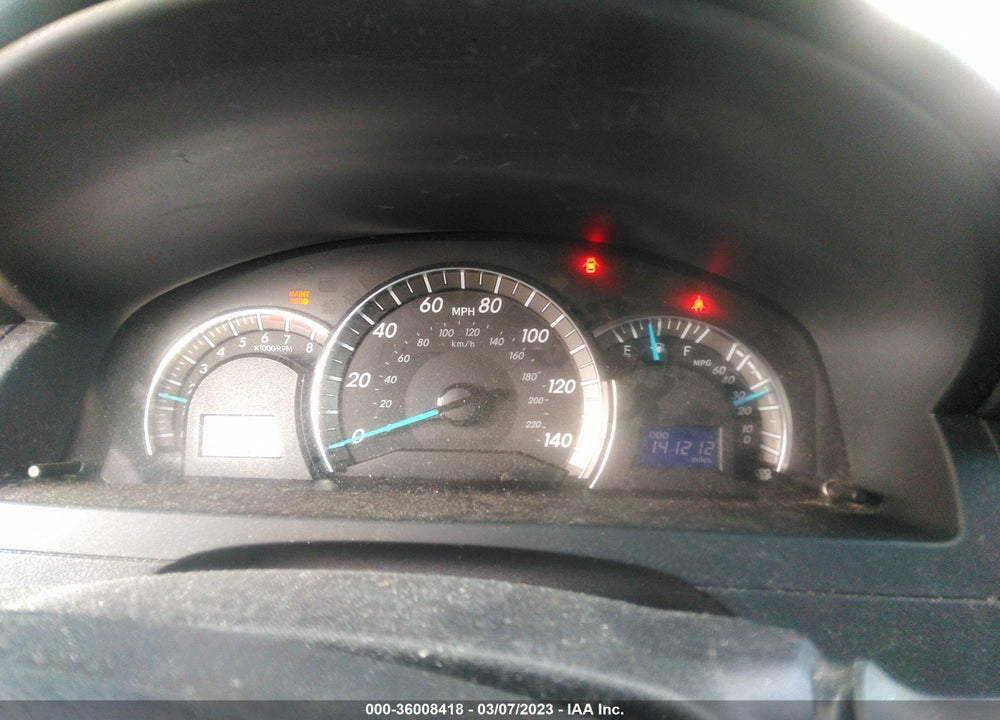 2013 TOYOTA CAMRY SE VIN: 4T1BF1FK8DU218817