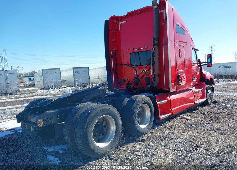 2015 KENWORTH T680 T680 VIN: 1XKYDP9X4FJ447051