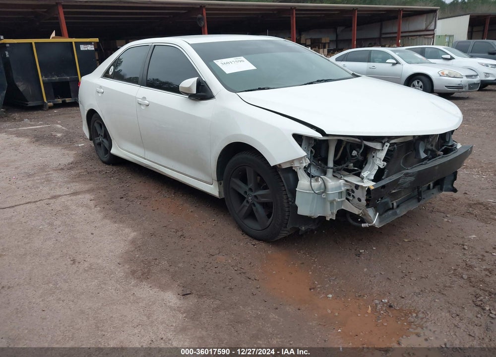 2014 TOYOTA CAMRY SE VIN: 4T1BF1FK4EU363337