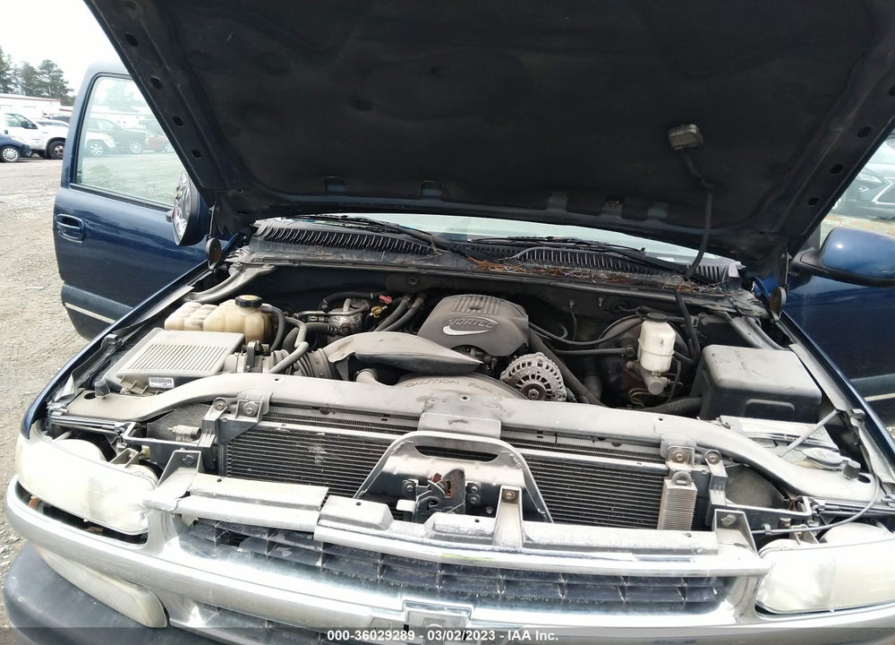 2001 CHEVROLET SUBURBAN LT VIN: 3GNFK16T71G177578