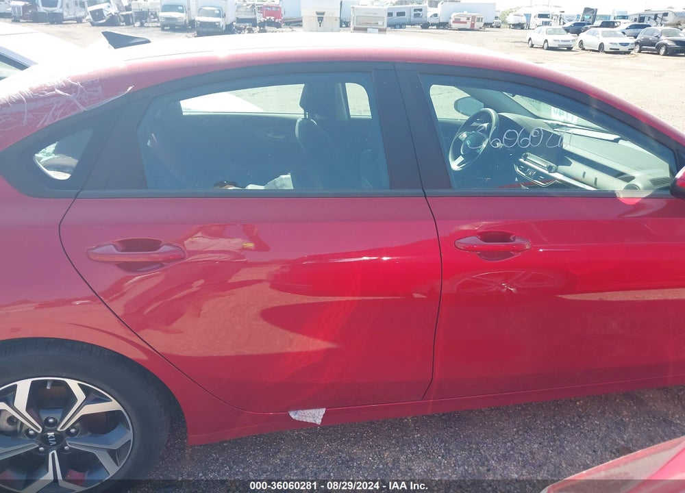 2021 KIA FORTE LXS VIN: 3KPF24ADXME412033