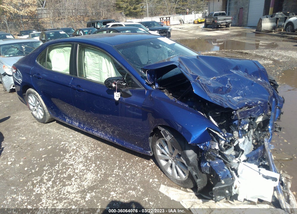 2018 TOYOTA CAMRY LE VIN: JTNB11HKXJ3040938