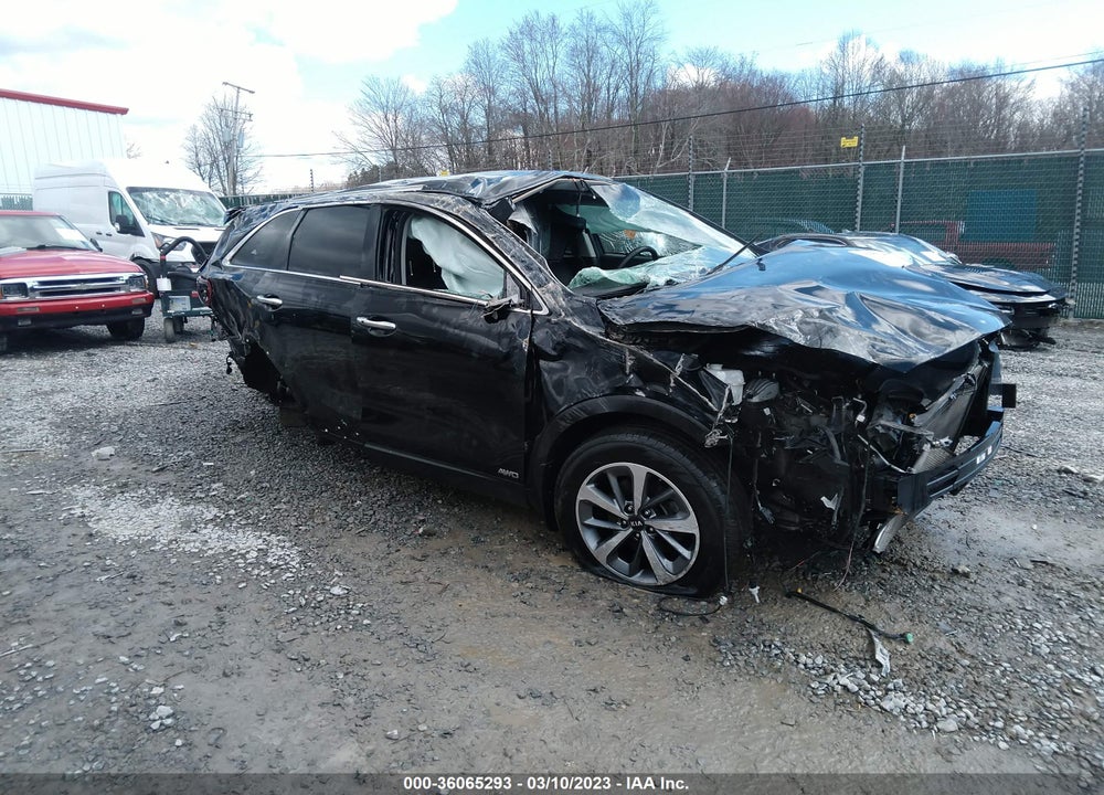 2019 KIA SORENTO 3.3L EX VIN: 5XYPHDA55KG477819
