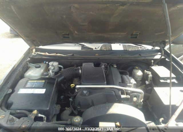 2005 CHEVROLET TRAILBLAZER LS VIN: 1GNDT13SX52362030