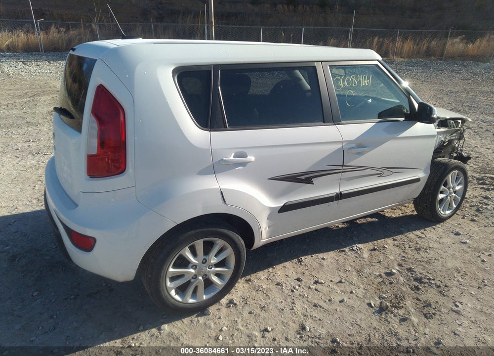2013 KIA SOUL VIN: KNDJT2A62D7527707