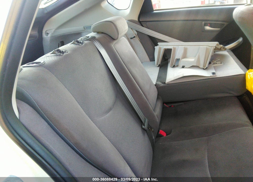 2014 TOYOTA PRIUS TWO VIN: JTDKN3DUXE1800685
