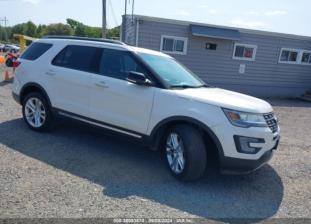 2016 FORD EXPLORER XLT VIN: 1FM5K8D83GGD19839