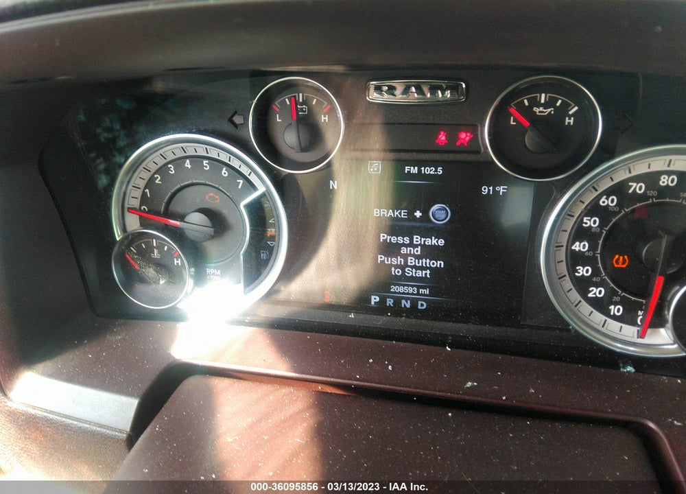 2013 RAM 1500 LAIE VIN: 1C6RR6JT8DS635638