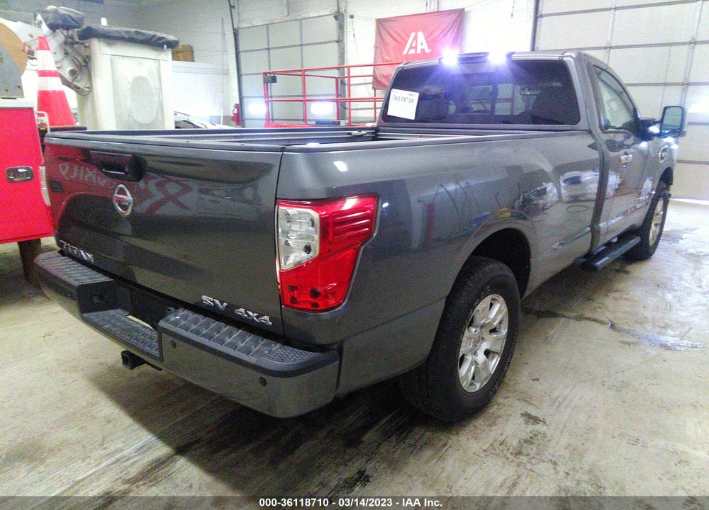 2017 NISSAN TITAN SV VIN: 1N6AA1R83HN564284