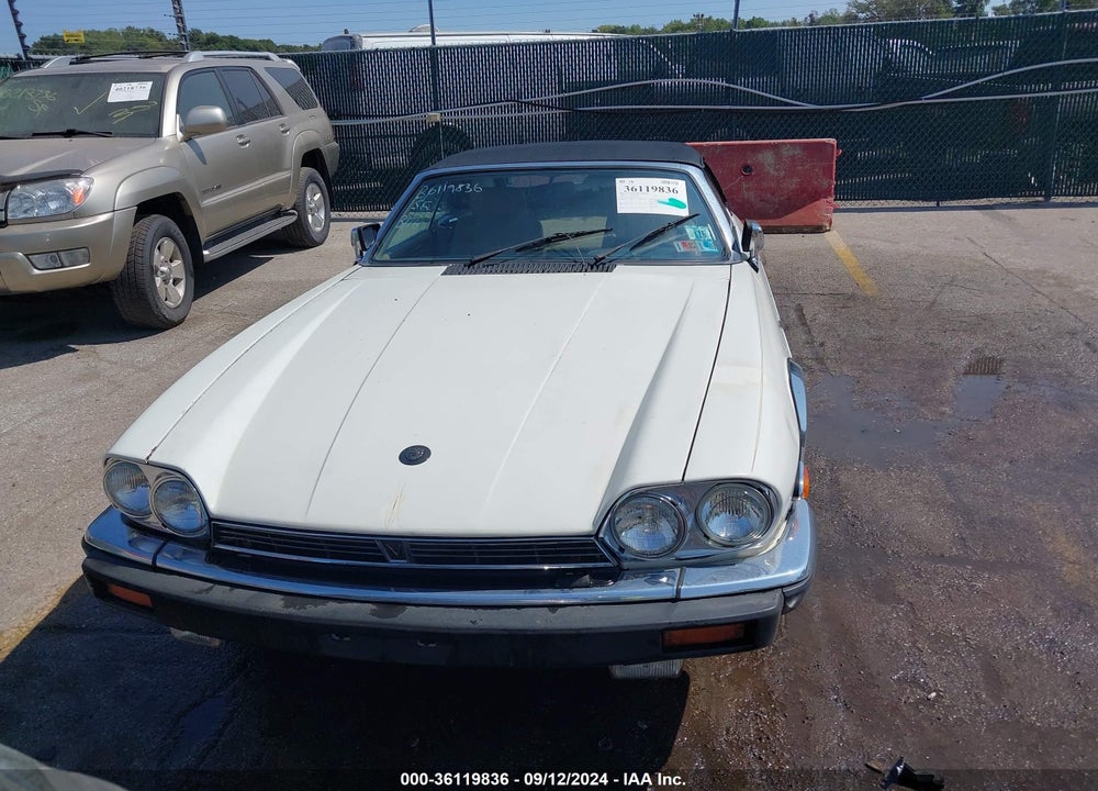 1989 JAGUAR XJS VIN: SAJNV4840KC153762