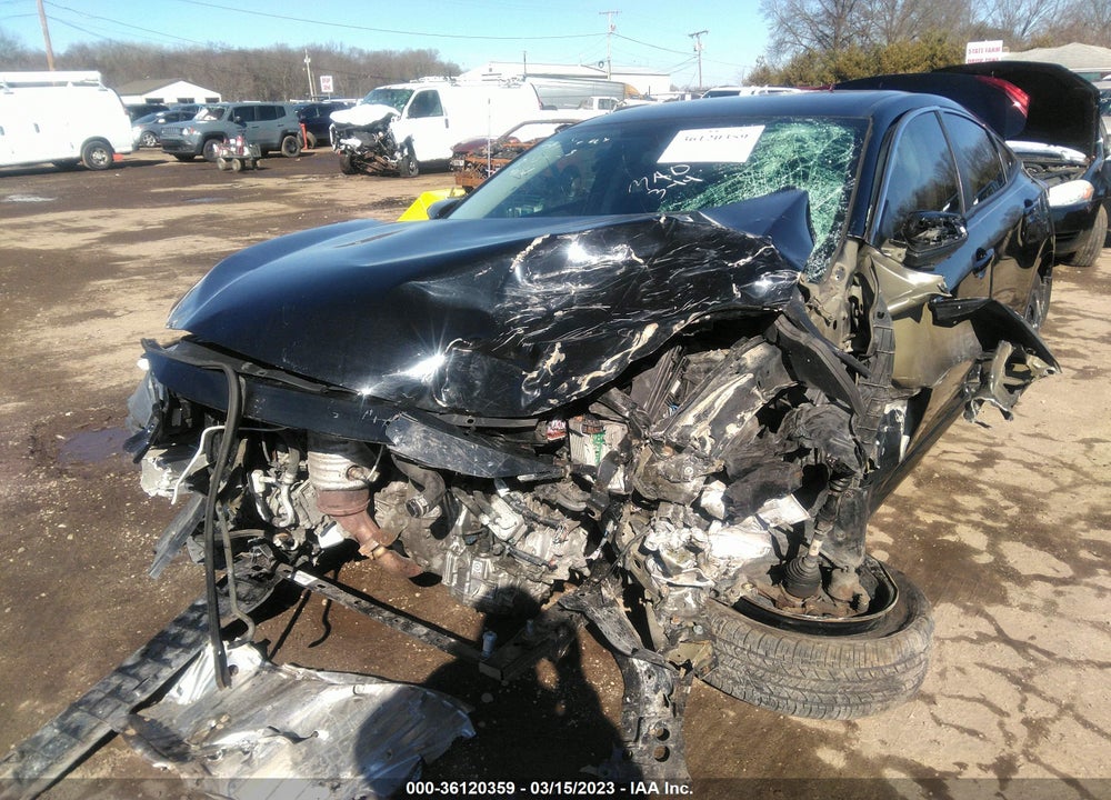 2018 HONDA CIVIC LX VIN: 19XFC2F59JE037816