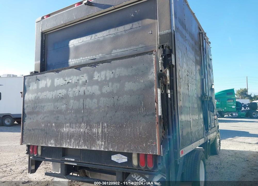 2010 FORD E-350 CUTAWAY VIN: 1FDWE3FL1ADA15806