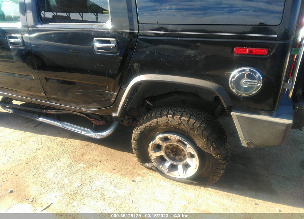2008 HUMMER H2 SUV VIN: 5GRGN23848H107464