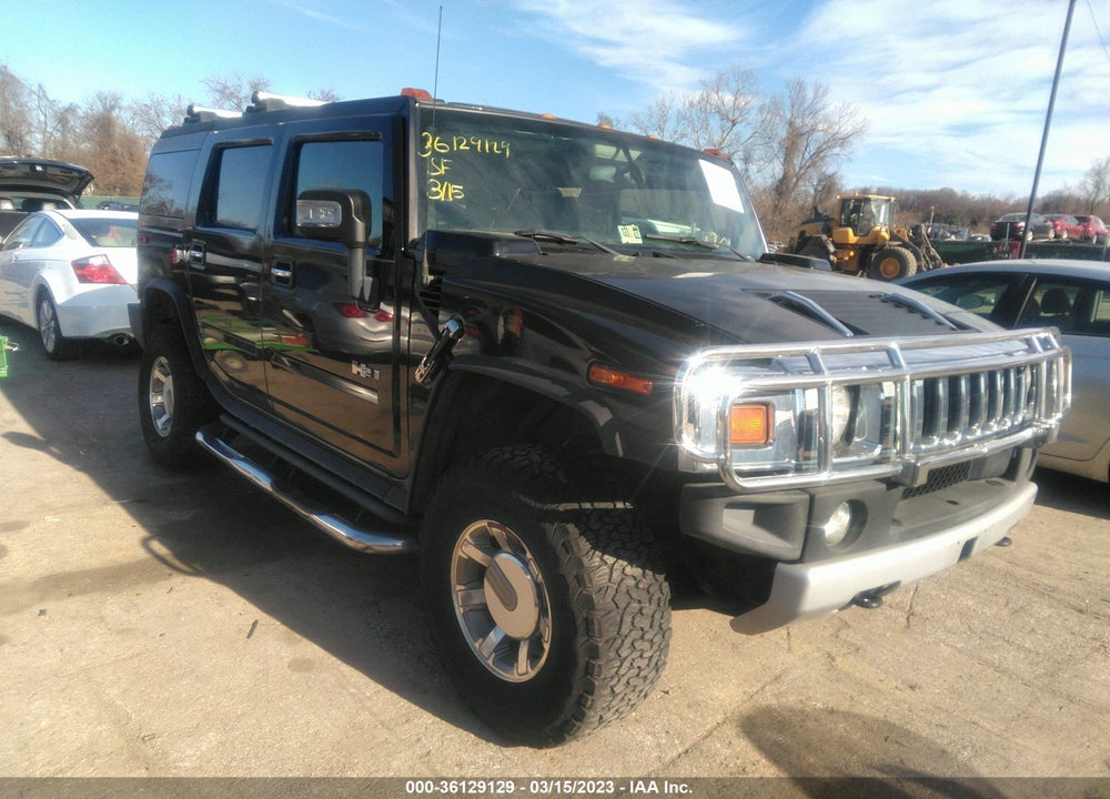 2008 HUMMER H2 SUV VIN: 5GRGN23848H107464