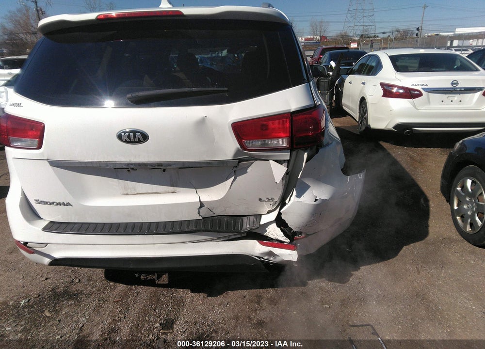 2015 KIA SEDONA LX VIN: KNDMB5C17F6070419