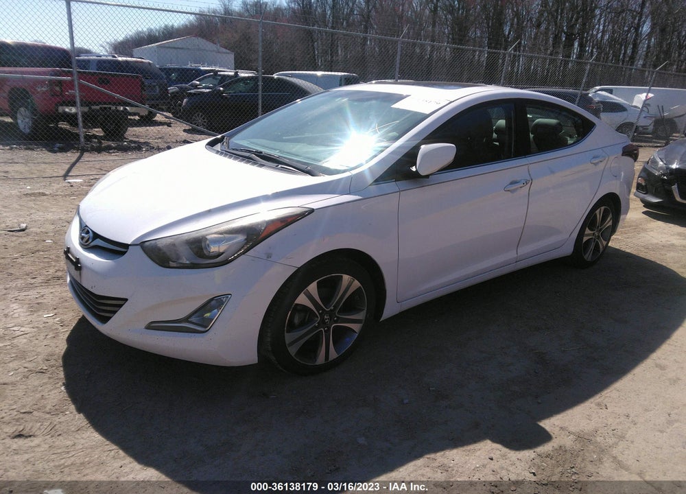 2015 HYUNDAI ELANTRA VIN: KMHDH4AH2FU282449