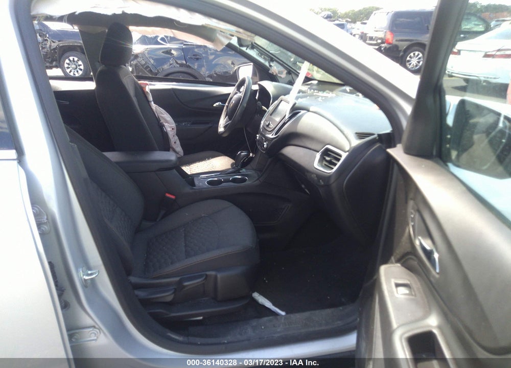 2018 CHEVROLET EQUINOX LT VIN: 2GNAXJEV0J6115241