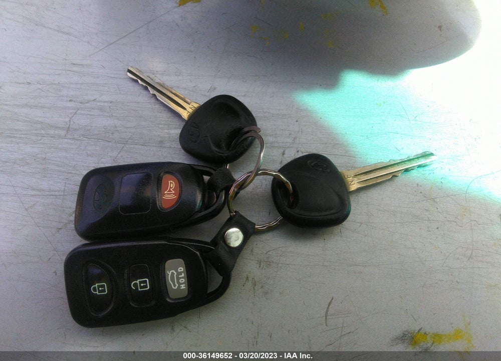 2009 HYUNDAI SONATA LIMITED V6 VIN: 5NPEU46F89H448452