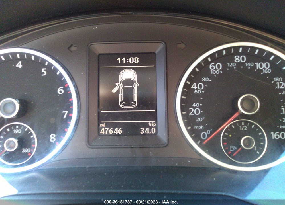 2015 VOLKSWAGEN TIGUAN S VIN: WVGAV7AX7FW512155
