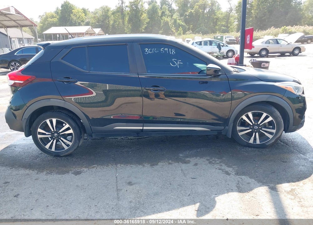 2018 NISSAN KICKS SR VIN: 3N1CP5CU6JL541291