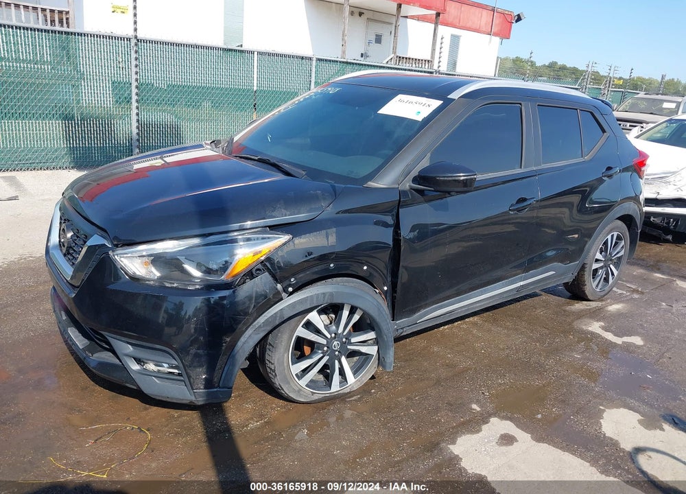 2018 NISSAN KICKS SR VIN: 3N1CP5CU6JL541291