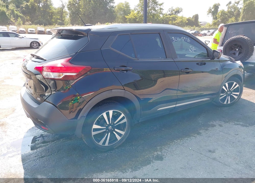 2018 NISSAN KICKS SR VIN: 3N1CP5CU6JL541291