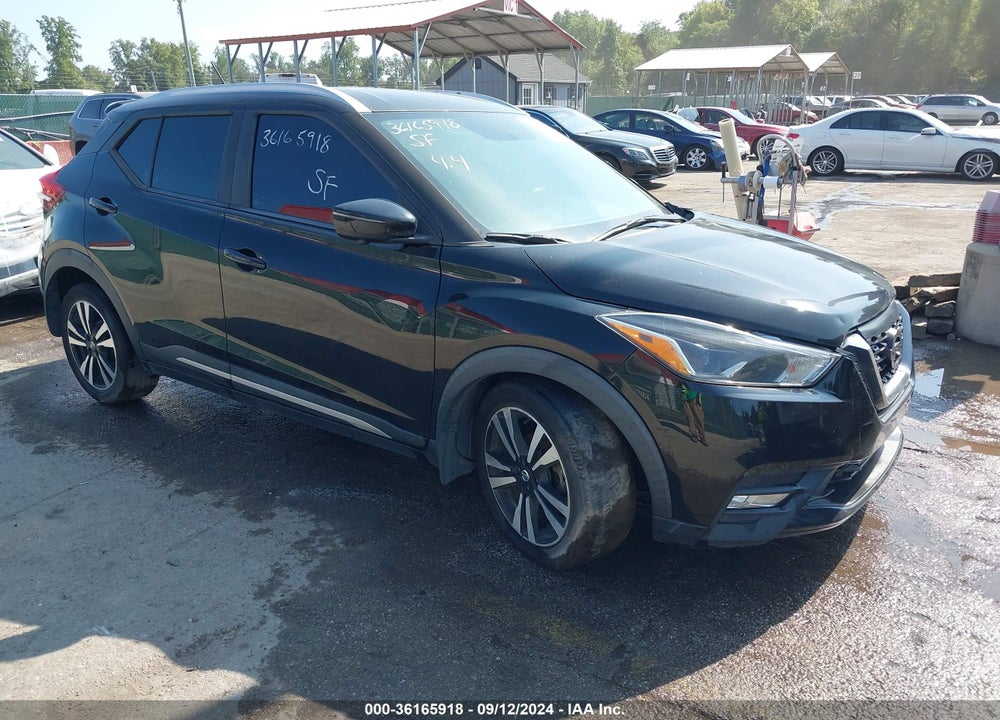2018 NISSAN KICKS SR VIN: 3N1CP5CU6JL541291