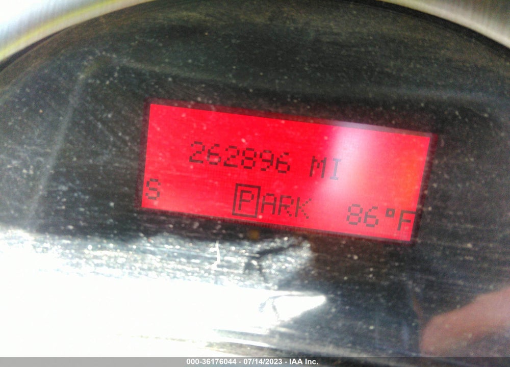 2004 PONTIAC GRAND PRIX GTP VIN: 2G2WR524641231898