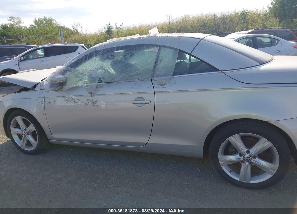 2012 VOLKSWAGEN EOS LUX VIN: WVWFW7AH7CV004821