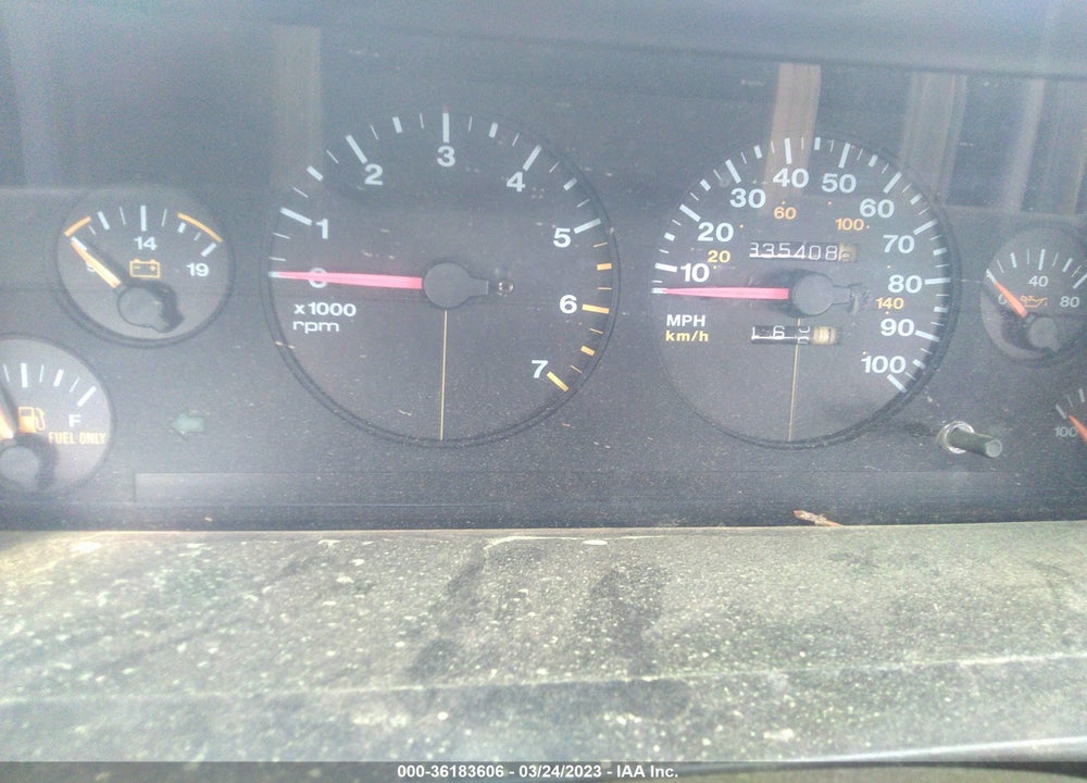 1994 JEEP GRAND CHEROKEE LAREDO VIN: 1J4FX58S8RC250407