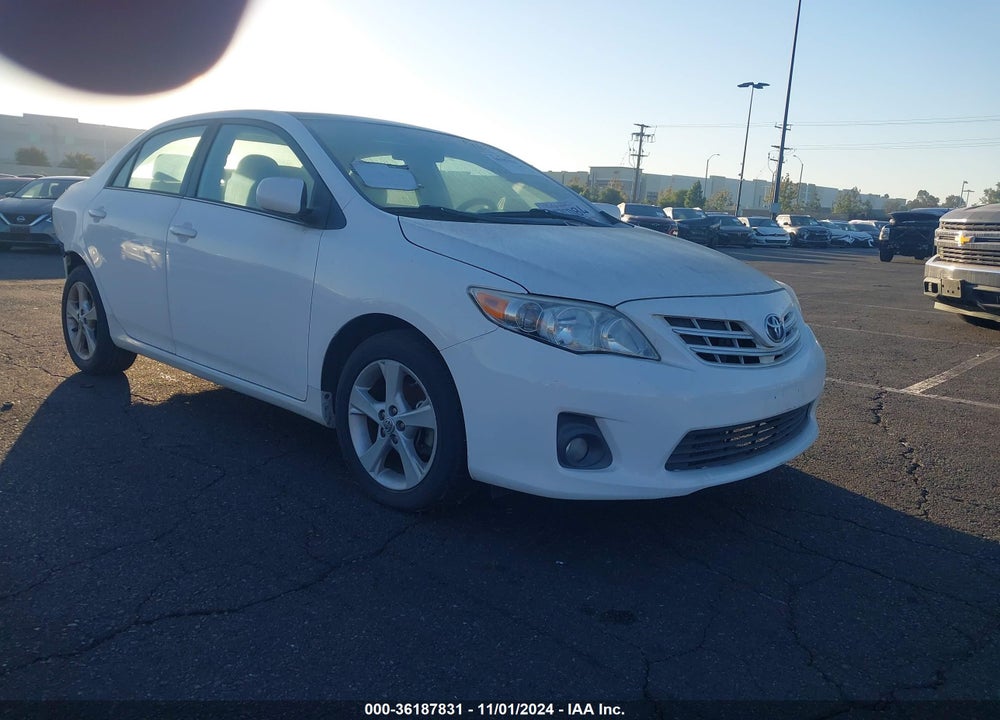 2013 TOYOTA COROLLA LE VIN: 5YFBU4EE0DP117095
