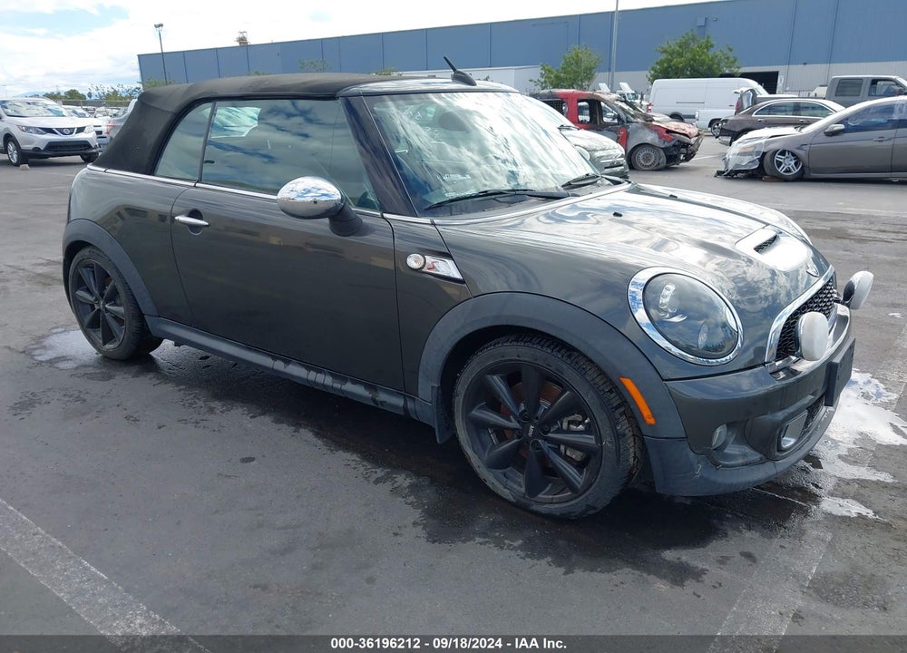 2011 MINI COOPER S VIN: WMWZP3C51BTX84263